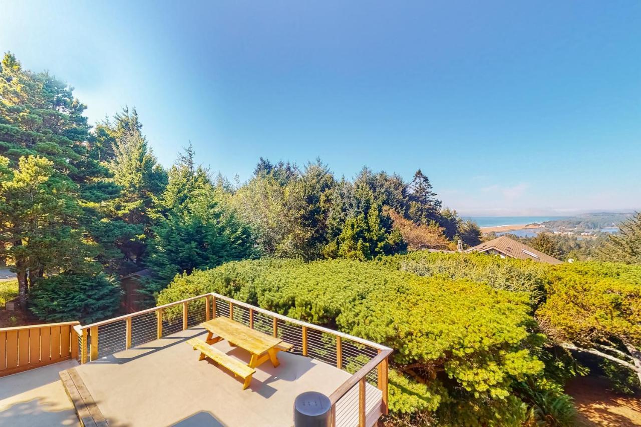 Holiday home Singing Winds Port Orford
